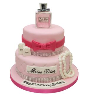 Dior Cake