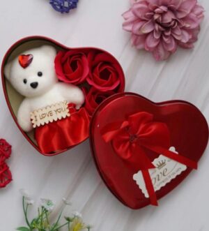True Heart Flower Gift Box