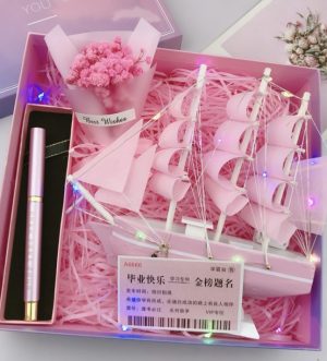 Her Graduation Gift Box