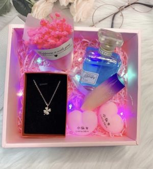 Leaf Clover Gift Set