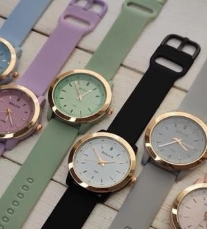 Teens Ladies Rubber Belt Watch